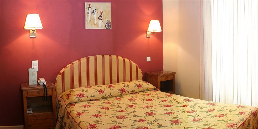 Hotel Arverna Vichy - Clt'Hotel Luaran gambar